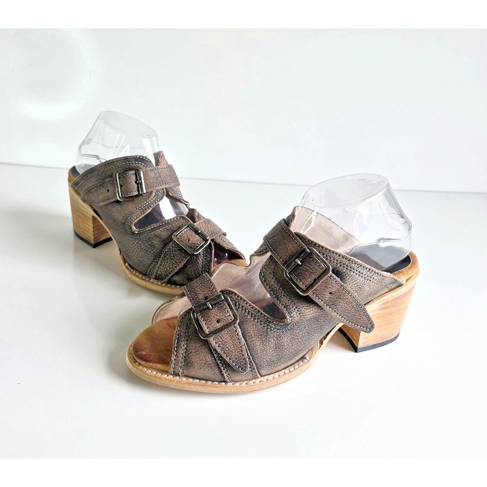 FREEBIRD Caprice Sandals Brown Distressed Leather Women's Sz 10 Heeled Mule